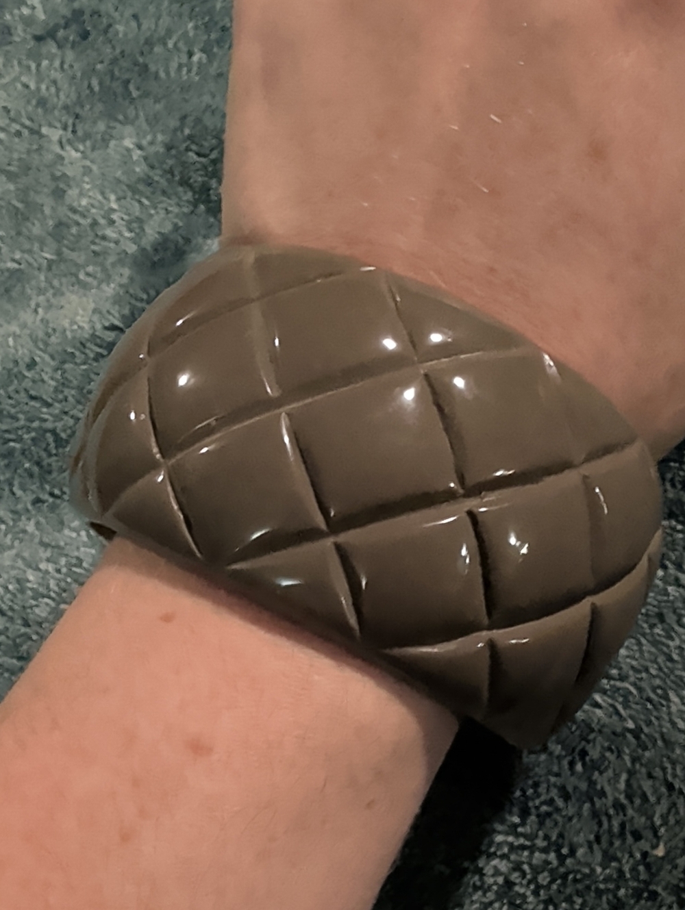 Chunky Quilted Resin Bangle Bracelet in Grey